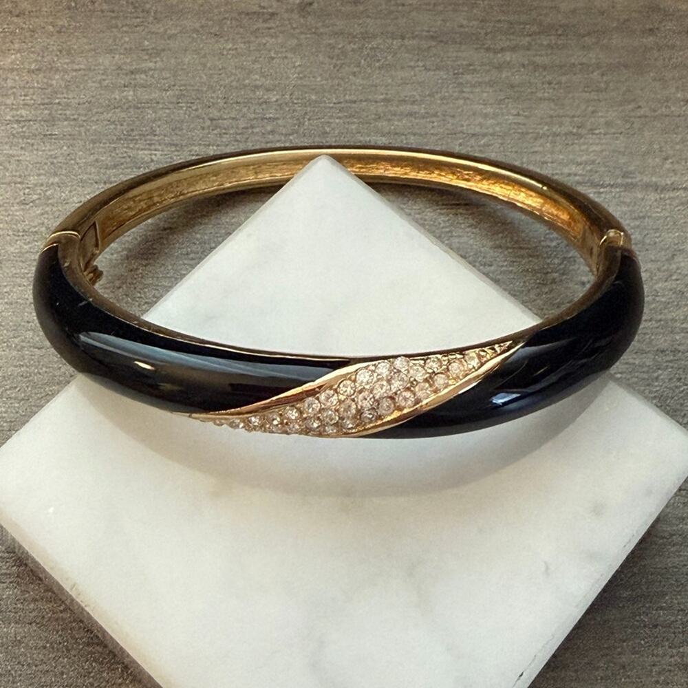 Christian Dior Vintage Enamel Crystal Hinged Bangle Bracelet #M15 Gold Black
